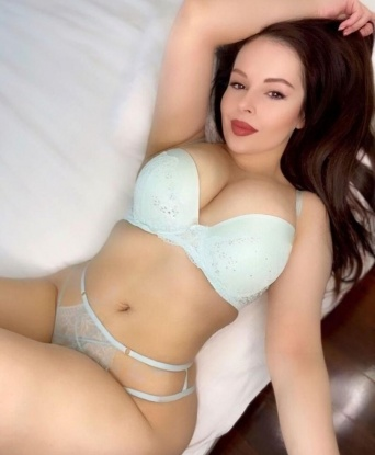 Анкета проститутки Маринка - город Гуково, 25 лет, №8761